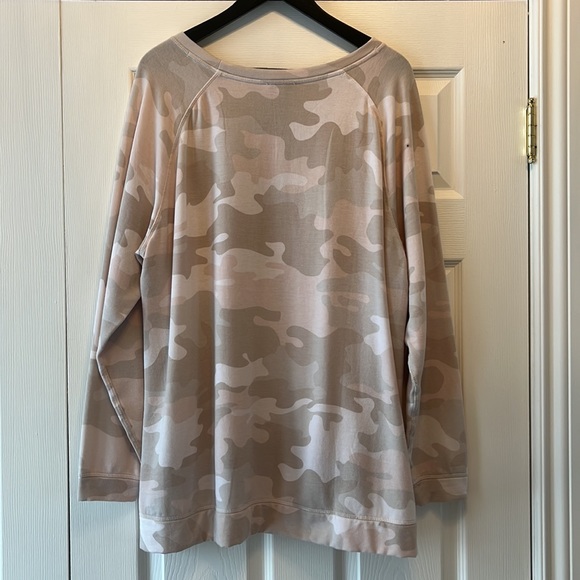 Stella and Dot Zip Pullover - Picture 5 of 5